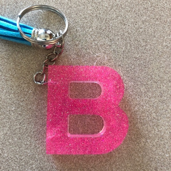 Handmade Letter "B" Keychain - Picture 2 of 6